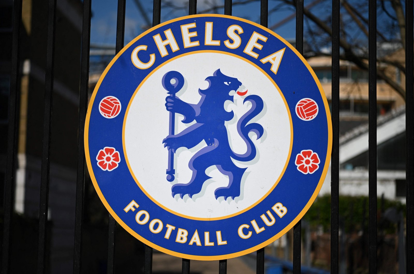 Chelsea FC&#039;s emblem at their home stadium Stamford Bridge in London, U.K., March 18, 2022. (AFP Photo)