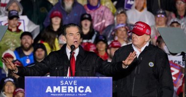 Pennsylvania Senate candidate Dr. Mehmet Oz (L) accompanied by former President Donald Trump, speaks at a campaign rally in Greensburg, Pa., U.S., May 6, 2022. (AP Photo)