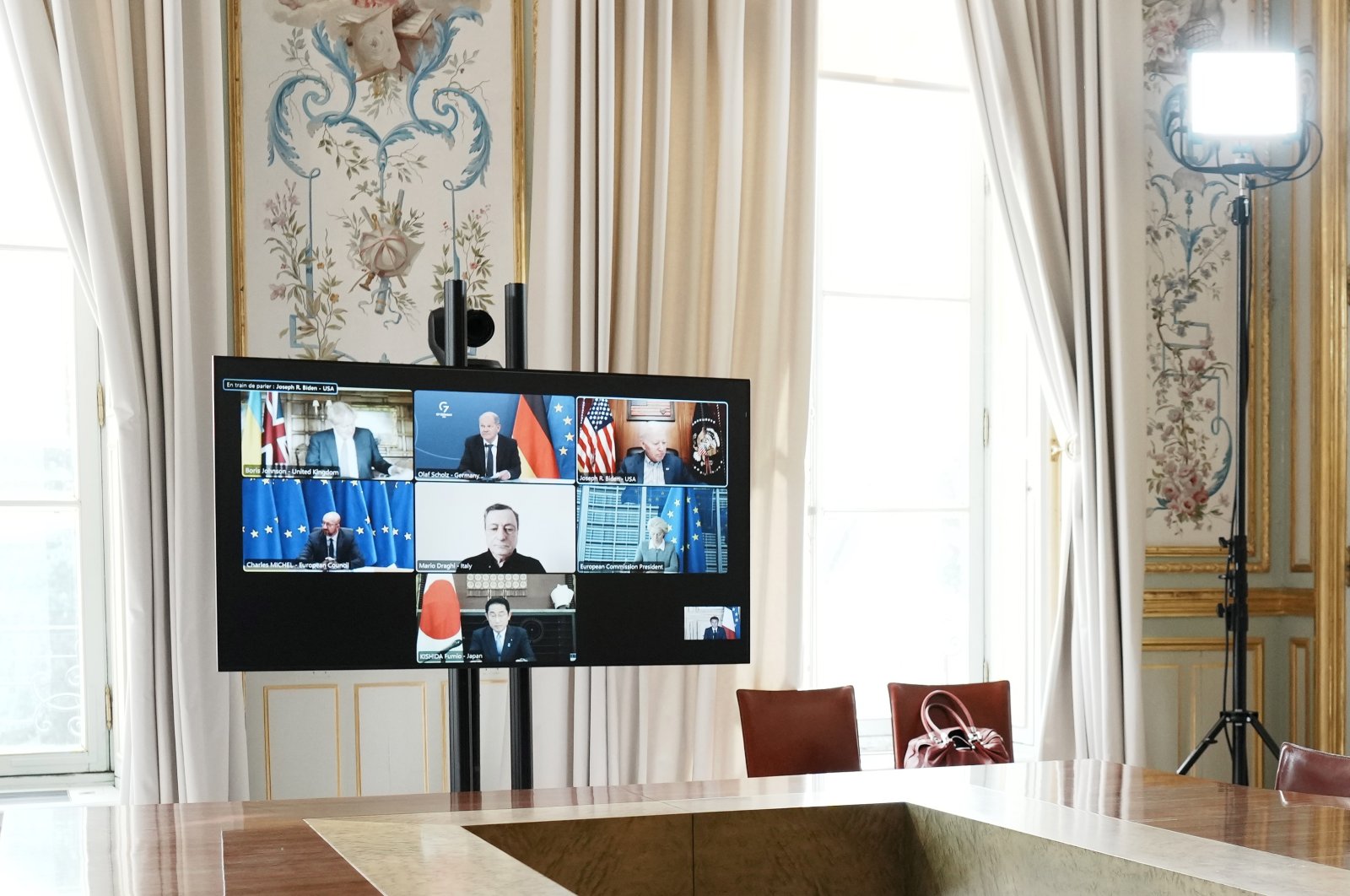 A screen showing the G-7 leaders during a videoconference on Ukraine at the Elysee Palace, in Paris, France, May 8, 2022. (EPA Photo)