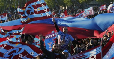 Trabzonspor fans celebrate winning the Süper Lig, Istanbul, Turkey, May 8, 2022. (Reuters Photo)