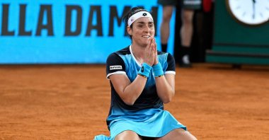 Tunisia&#039;s Ons Jabeur celebrates after winning against U.S.&#039; Jessica Pegula during the Madrid Open final, Madrid, Spain, May 7, 2022. (AFP Photo)