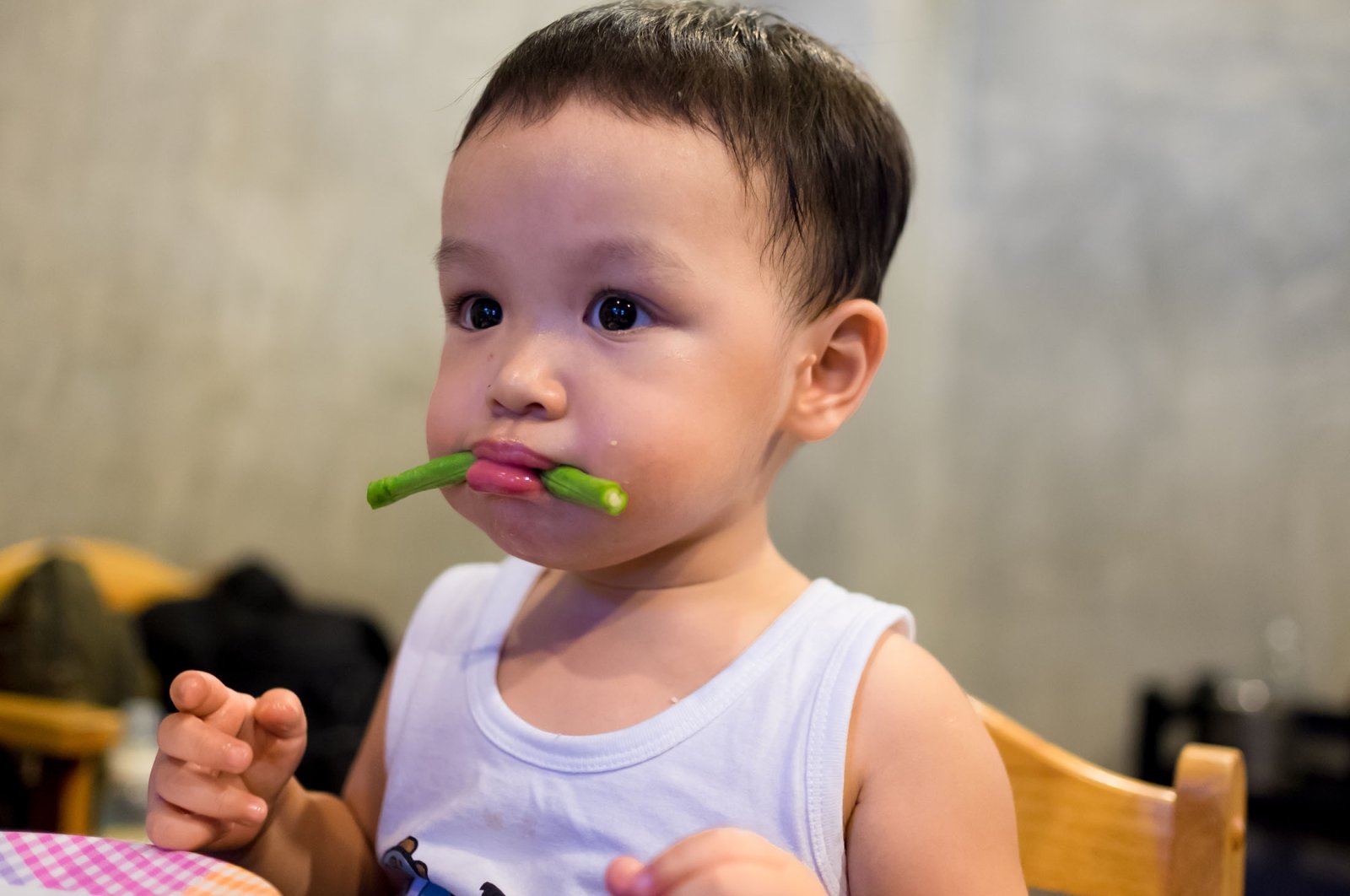 If you want your toddler to eat more vegetables, you should reward them for it, just not with other food like sweets or dessert. (Shutterstock Photo)