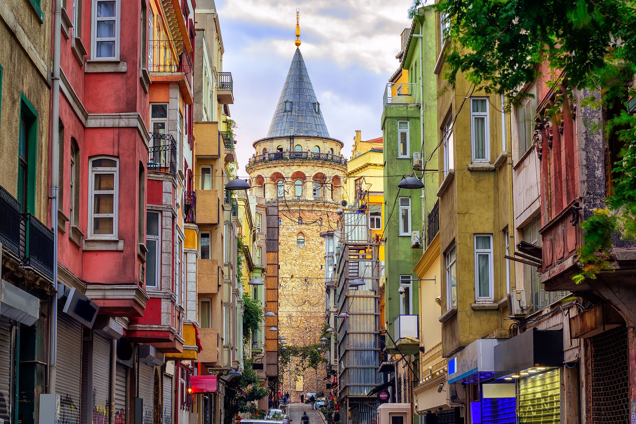 Istanbul, straddling two continents, is magnificent for multiple reasons. (Shutterstock Photo)