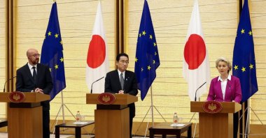European Commission President Ursula von der Leyen (R), Japanese Prime Minister Fumio Kishida (C) and European Council President Charles Michel announce their joint statement at the prime minister's official residence, Tokyo, Japan, May 12, 2022. (Reuters Photo)
