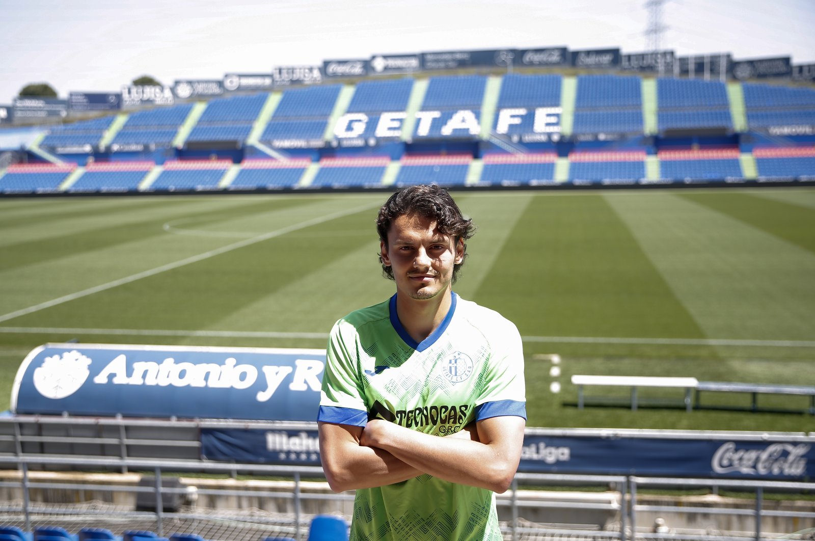 Getafe&#039;s Turkish striker Enes Ünal poses for a photo at the Coliseum Alfonso Perez Stadium, Madrid, Spain, May 5, 2022. (AA Photo)
