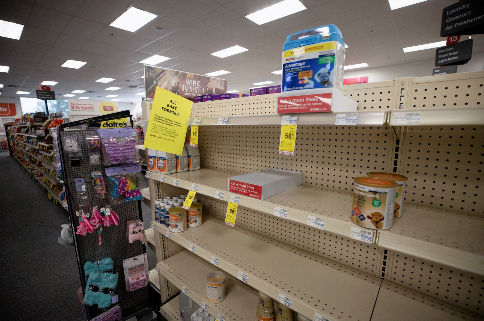 Empty shelves show a shortage of baby formula at CVS in San Antonio, Texas, U.S. May 10, 2022. (Reuters Photo)