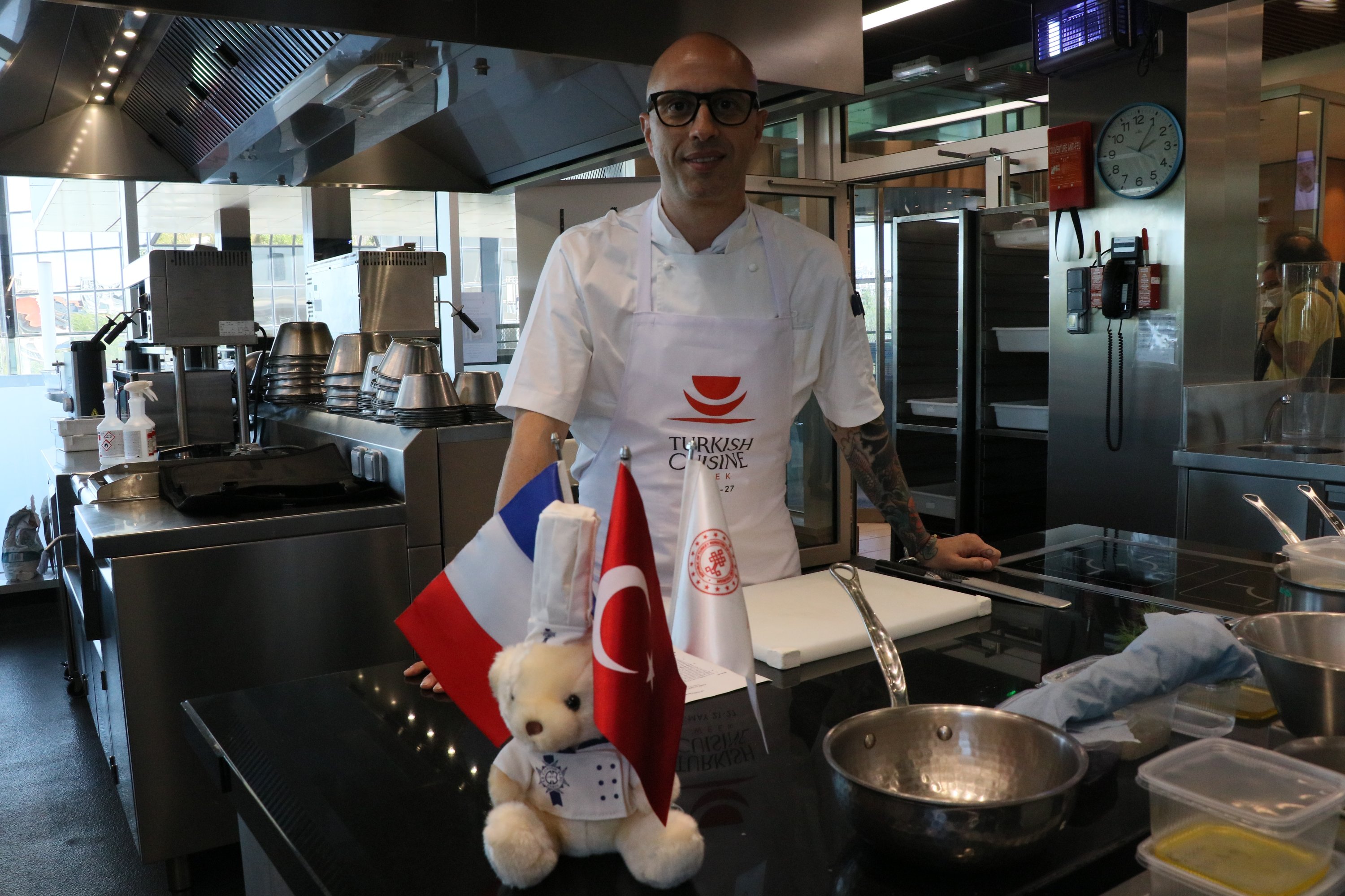 Turki perkenalkan masakan Turki di ibu kota Prancis, Paris, Sekolah Kuliner terkenal di dunia Le Cordon Bleu, Paris, Prancis, 11 Mei 2022. (AA Photo)