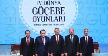 Youth and Sports Minister Muharrem Kasapoğlu (C), World Ethnosport Confederation President Bilal Erdoğan (2nd R), Organization of Turkic States Secretary-General Baghdad Amreyev (2nd L) and World Nomad Games Organization Committee President Hakan Kazancı (R) and Justice and AK Party Bursa Deputy Ahmet Kılıç during a meet-the-press event for the 4th World Nomad Games, Ankara, Turkey, May 13, 2022. (DHA Photo)