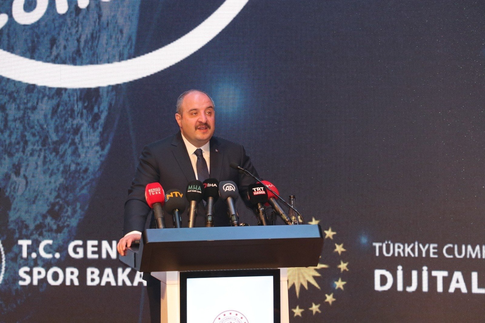 Technology and Industry Minister Mustafa Varank speaks at the Youth Informatics Festival, Ankara, Turkey, May 16, 2022. (IHA Photo)