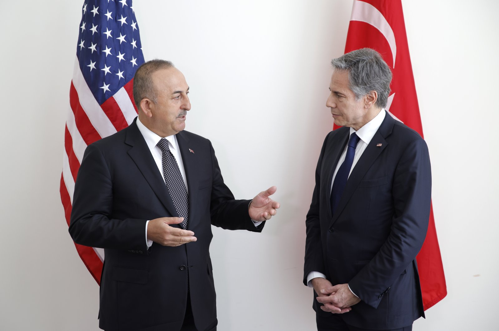 Foreign Minister Mevlüt Çavuşoğlu meets with U.S. Secretary of State Antony Blinken at the United Nations, New York, U.S., May 18, 2022. (Eduardo Munoz/Pool via AP)