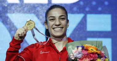 Ayşe Çağırır holds her gold medal after winning the 48 kg. category of the World Women&#039;s Boxing Championship hosted by the International Boxing Association (IBA), in Istanbul, Turkey, May 19, 2022. (AA Photo)