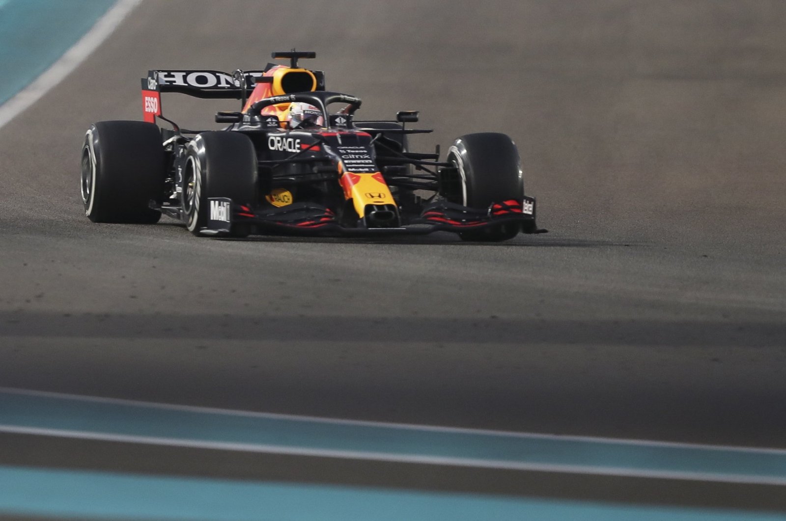 Dutch Formula One driver Max Verstappen of Red Bull Racing in action during the 2021 Formula One Grand Prix of Abu Dhabi at Yas Marina Circuit in Abu Dhabi, United Arab Emirates, Dec. 12, 2021. (EPA File Photo)