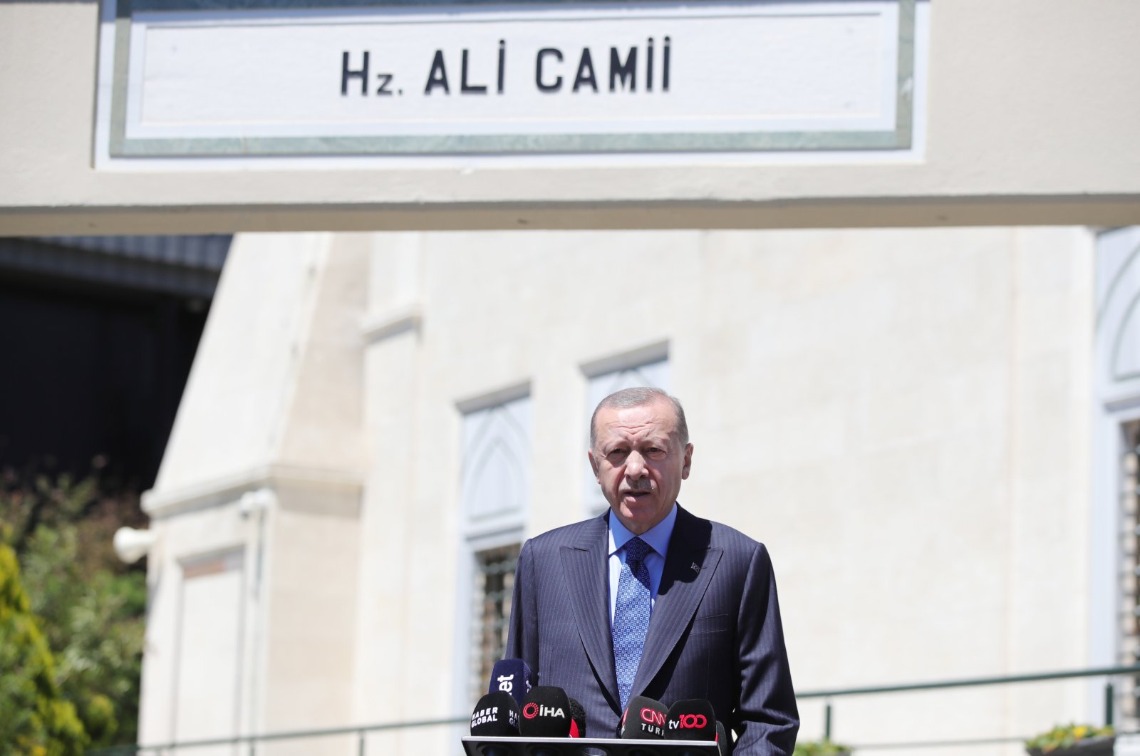 President Recep Tayyip Erdoğan addresses reporters in Istanbul, Turkey, May 20, 2022. (AA)