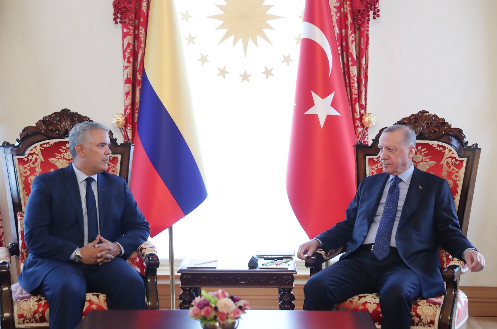 A handout photo made available by the Turkish President&#039;s Press Office shows President Recep Tayyip Erdoğan (R) speaking with the President of Colombia Ivan Duque Marquez (L) before their meeting in Istanbul, Turkey, May 20, 2022. (EPA Photo)