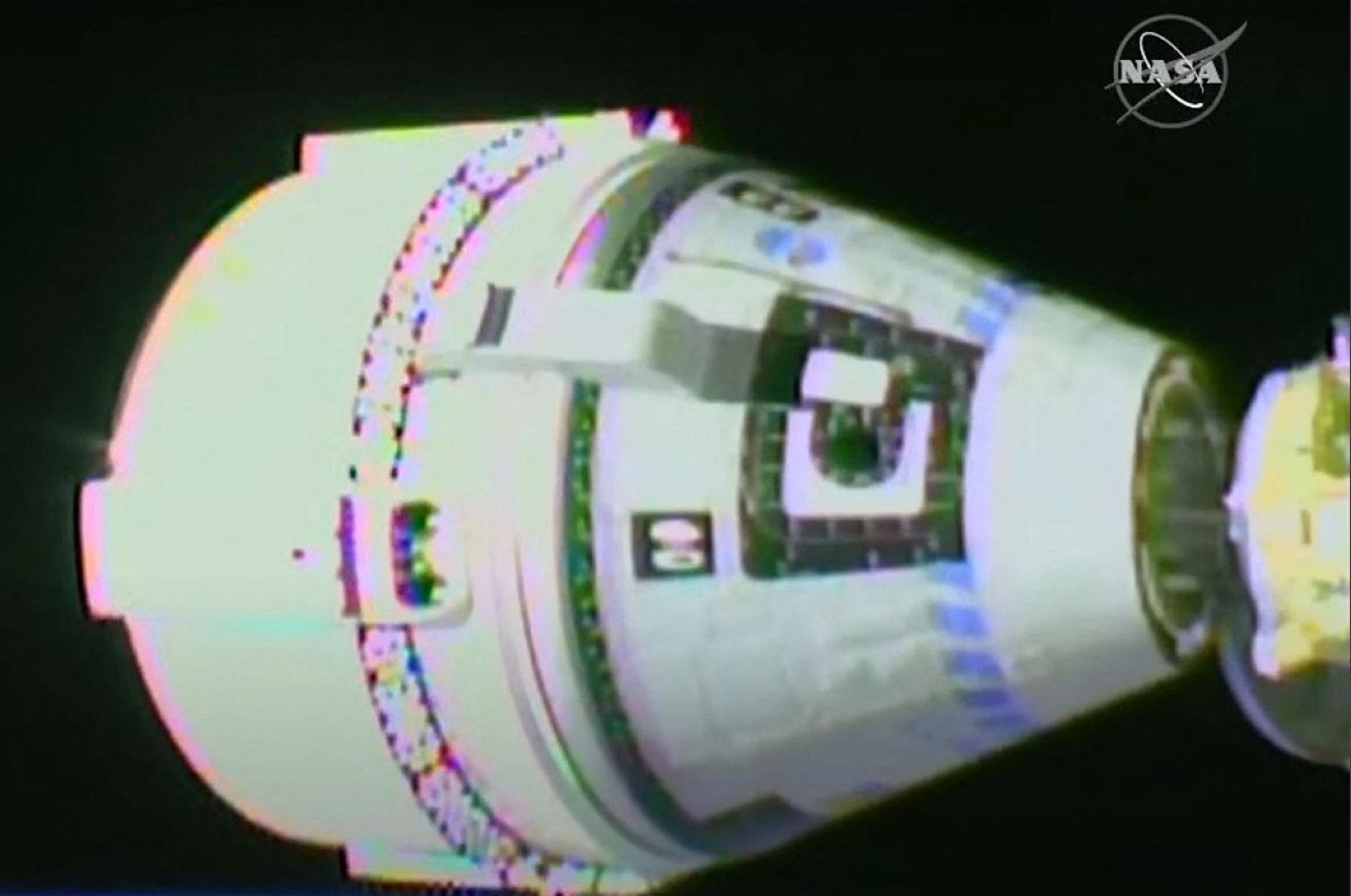 Pesawat luar angkasa Boeing Starliner tiba di ISS untuk pertama kalinya