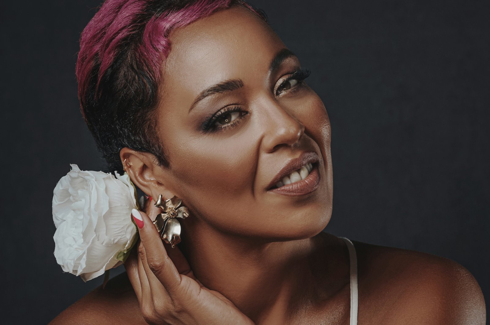 Maya Azucena brings New York entertainment to Istanbul stages
