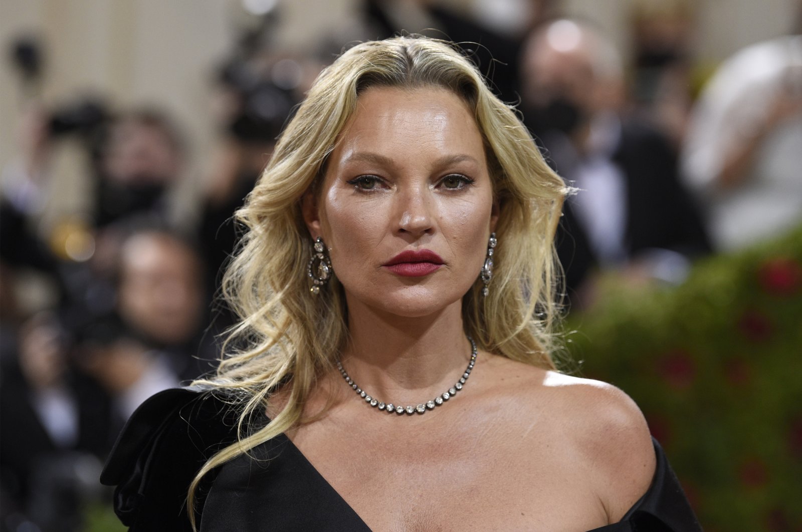 Kate Moss attends The Metropolitan Museum of Art&#039;s Costume Institute benefit gala celebrating the opening of the &quot;In America: An Anthology of Fashion&quot; exhibition, New York, U.S., May 2, 2022. (AP)