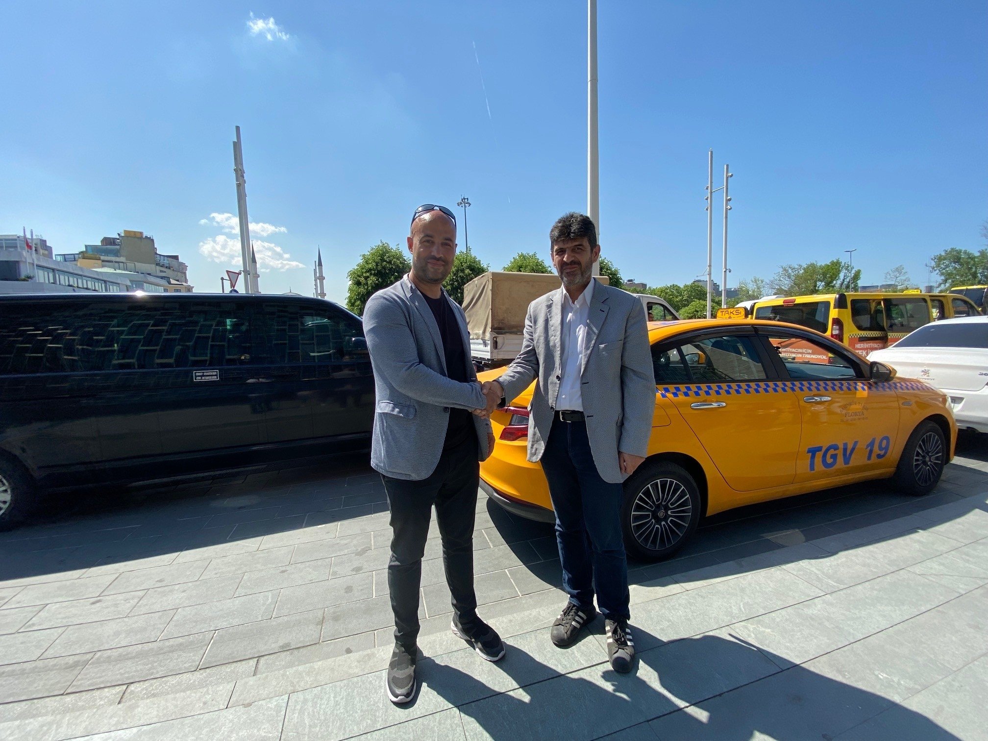 Istanbul taxi driver awarded for accepting customer