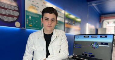 Emirhan Kurtuluş shows his project on a computer screen, in Istanbul, Turkey, May 25, 2022. (DHA PHOTO)