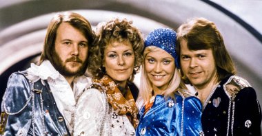 Abba with its members (L-R) Benny Andersson, Anni-Frid Lyngstad, Agnetha Faltskog and Bjorn Ulvaeus posing after winning the Swedish branch of the Eurovision Song Contest with their song "Waterloo," Stockholm, Sweden, Feb. 9, 1974. (AFP File Photo)