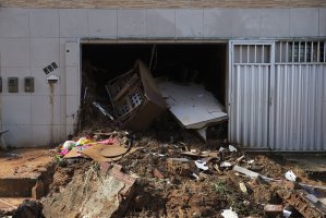 Picture of debris in a house affected by a landslide in the community Jardim Monte Verde, Ibura neighborhood, in Recife, Pernambuco State, Brazil, May 30, 2022. (Photo by AFP)