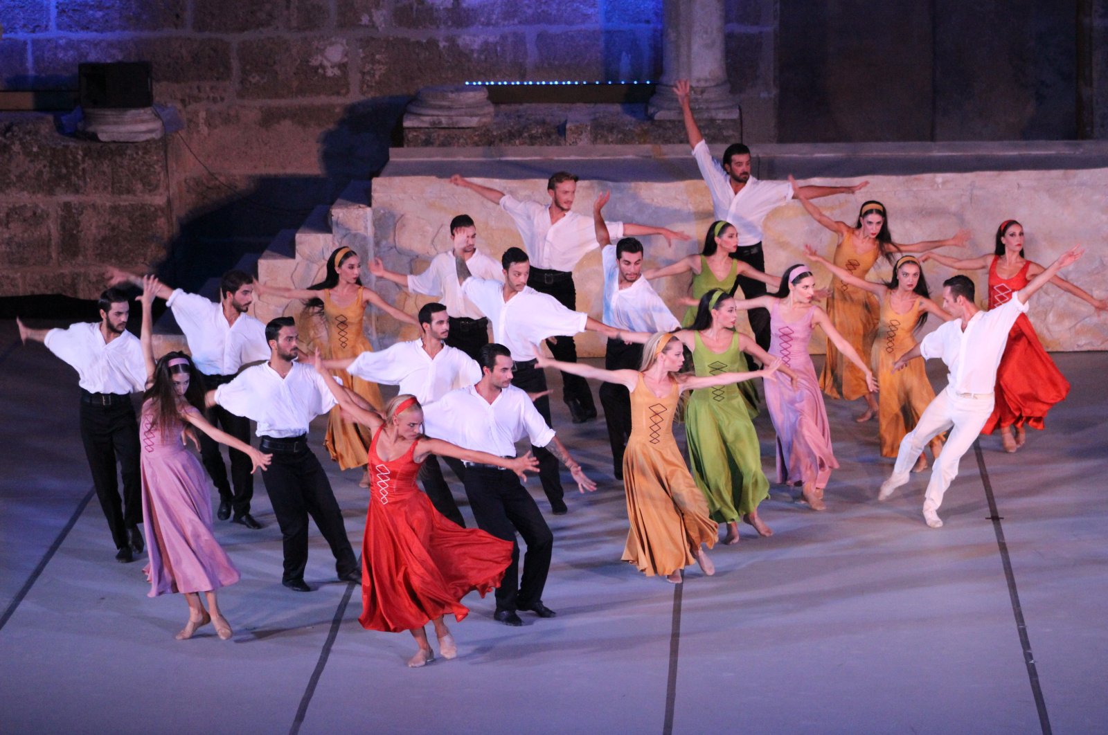Balerina Turki akan ambil bagian dalam juri kompetisi balet Bolshoi