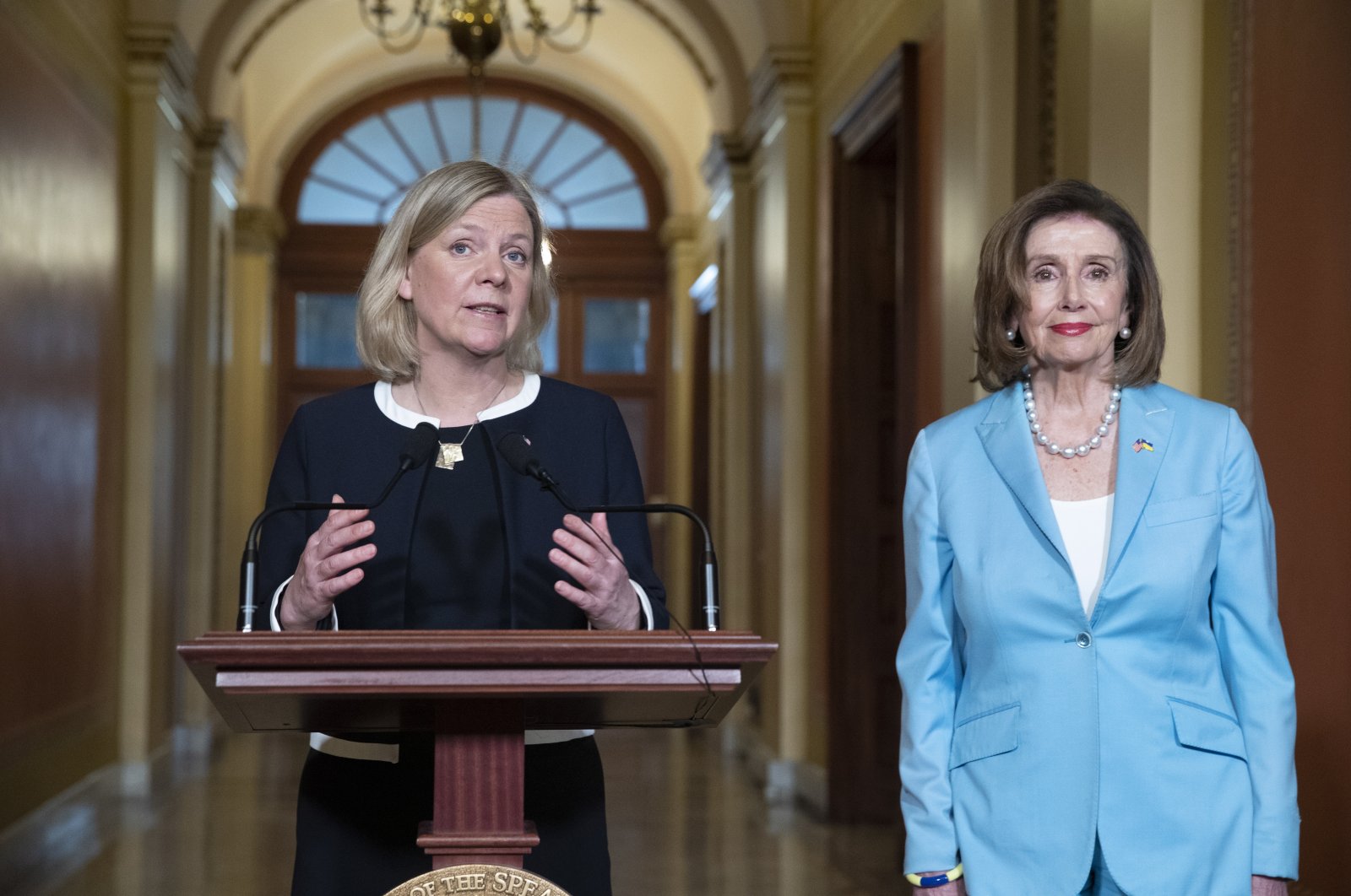 US Speaker of the House Nancy Pelosi (R) listens to Prime Minister of Sweden Magdalena Andersson (L) deliver remarks outside Pelosi&#039;s office before their meeting on Capitol Hill in Washington, D.C., U.S., 19 May 2022. (EPA)