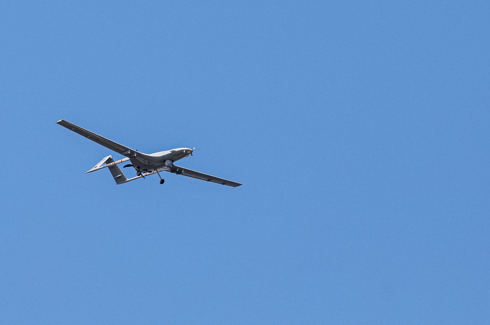 Finlandia mengisyaratkan untuk membeli drone Turki dalam serangan pesona di tengah pertikaian NATO