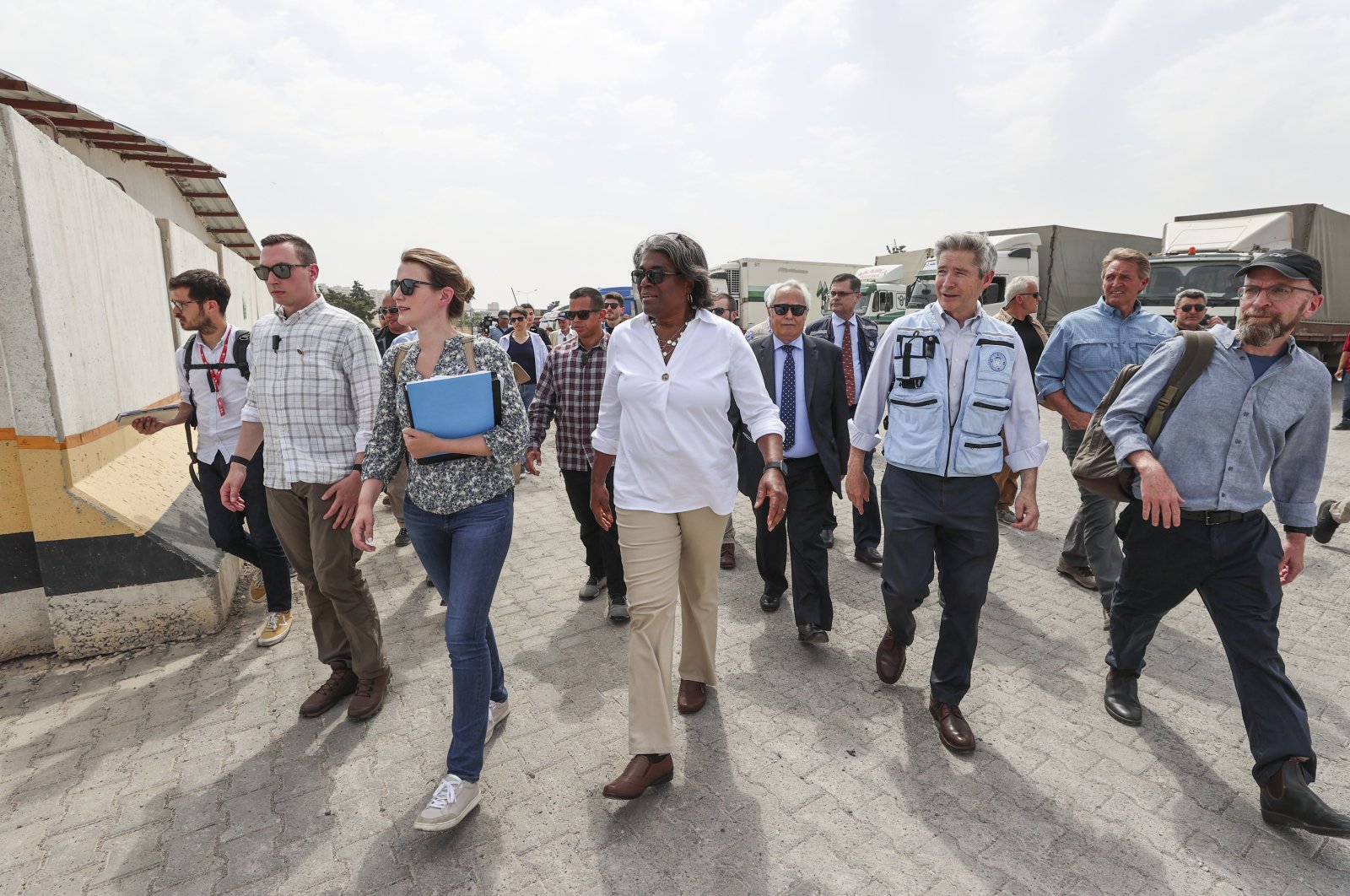 The U.S. envoy to U.N. Linda Thomas-Greenfield visits the Cilvegözü Border Gate in Hatay, Turkey, June 2, 2022. (AA Photo)