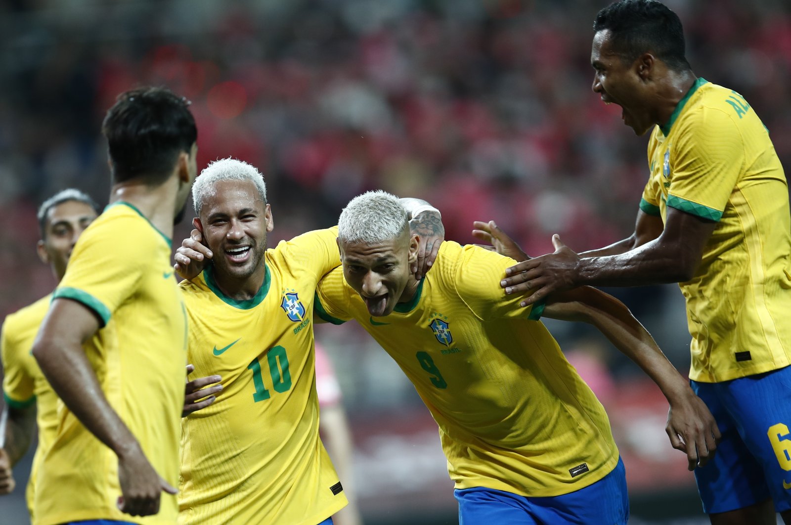 Brazil&#039;s Neymar (2nd L) celebrates with teammates after scoring against South Korea, Seoul, South Korea, June 2, 2022. (EPA Photo)