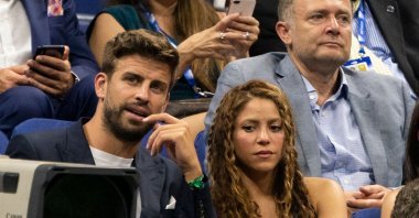 Spanish footballer Gerard Pique and Colombian singer Shakira watch U.S. Open quarterfinals, New York, U.S., Sept. 4, 2019. (AFP Photo)