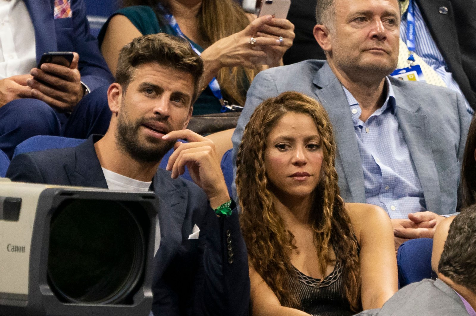 Spanish footballer Gerard Pique and Colombian singer Shakira watch U.S. Open quarterfinals, New York, U.S., Sept. 4, 2019. (AFP Photo)