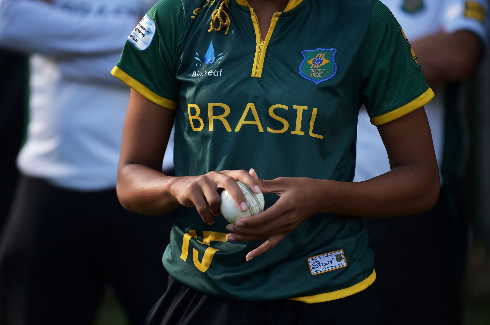 Lindsay Mariano Vilas Boas, from the Cricket Brazil professional women’s team, trains at a high-performance center in Poco de Caldas, Minas Gerais state, Brazil, May 24, 2022. (AFP Photo)
