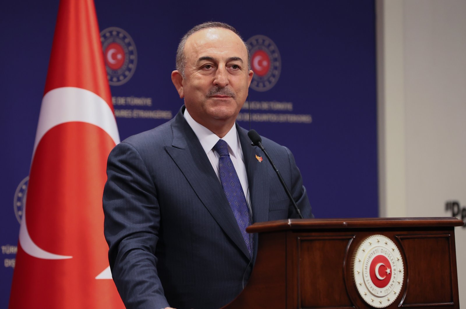 Foreign Minister Mevlüt Çavuşoğlu speaks during a joint news conference with his North Macedonian counterpart Bujar Osmani in the capital Ankara, Turkey, June 7, 2022. (AA)