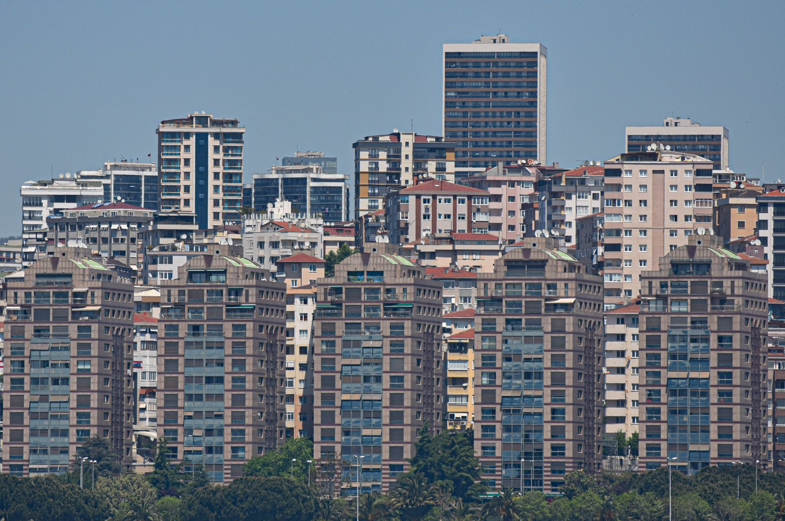 Residential buildings rise in the city&#039;s Asian side in Istanbul, Turkey, May 13, 2022. (Reuters Photo)