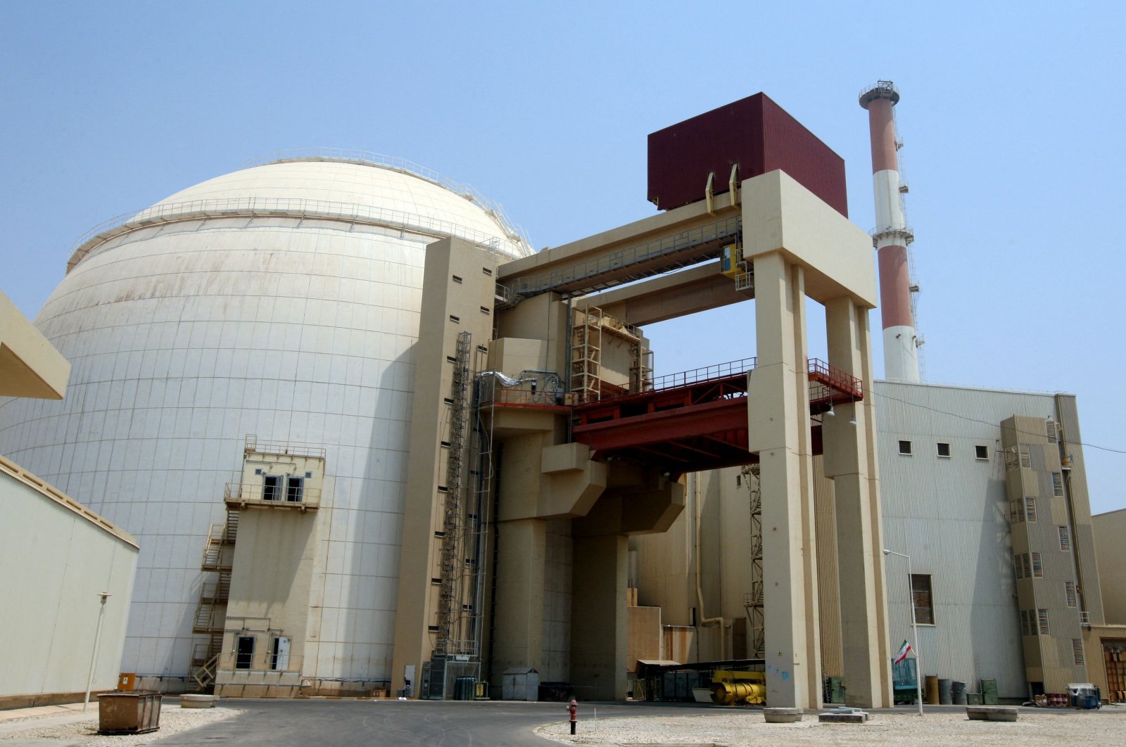The reactor building at the Russian-built Bushehr nuclear power plant in southern Iran, Aug. 21, 2010. (AFP File Photo)
