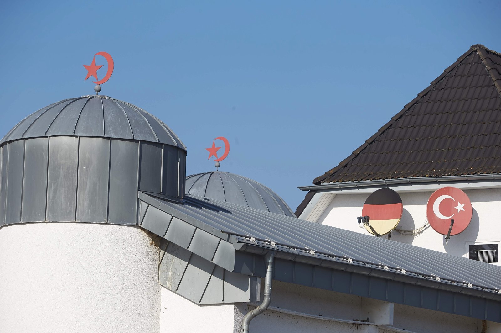 The roof of a mosque is pictured in Fuerthen, Germany, Feb. 15, 2017. (EPA)