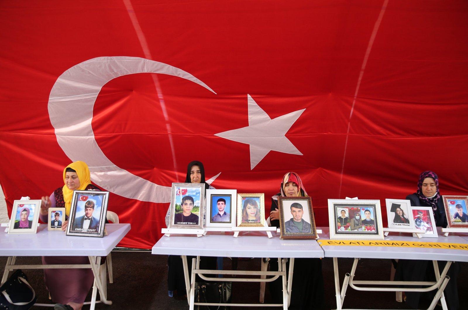 Kami adalah orang Turki dan Kurdi: Satu untuk semua, semua untuk satu
