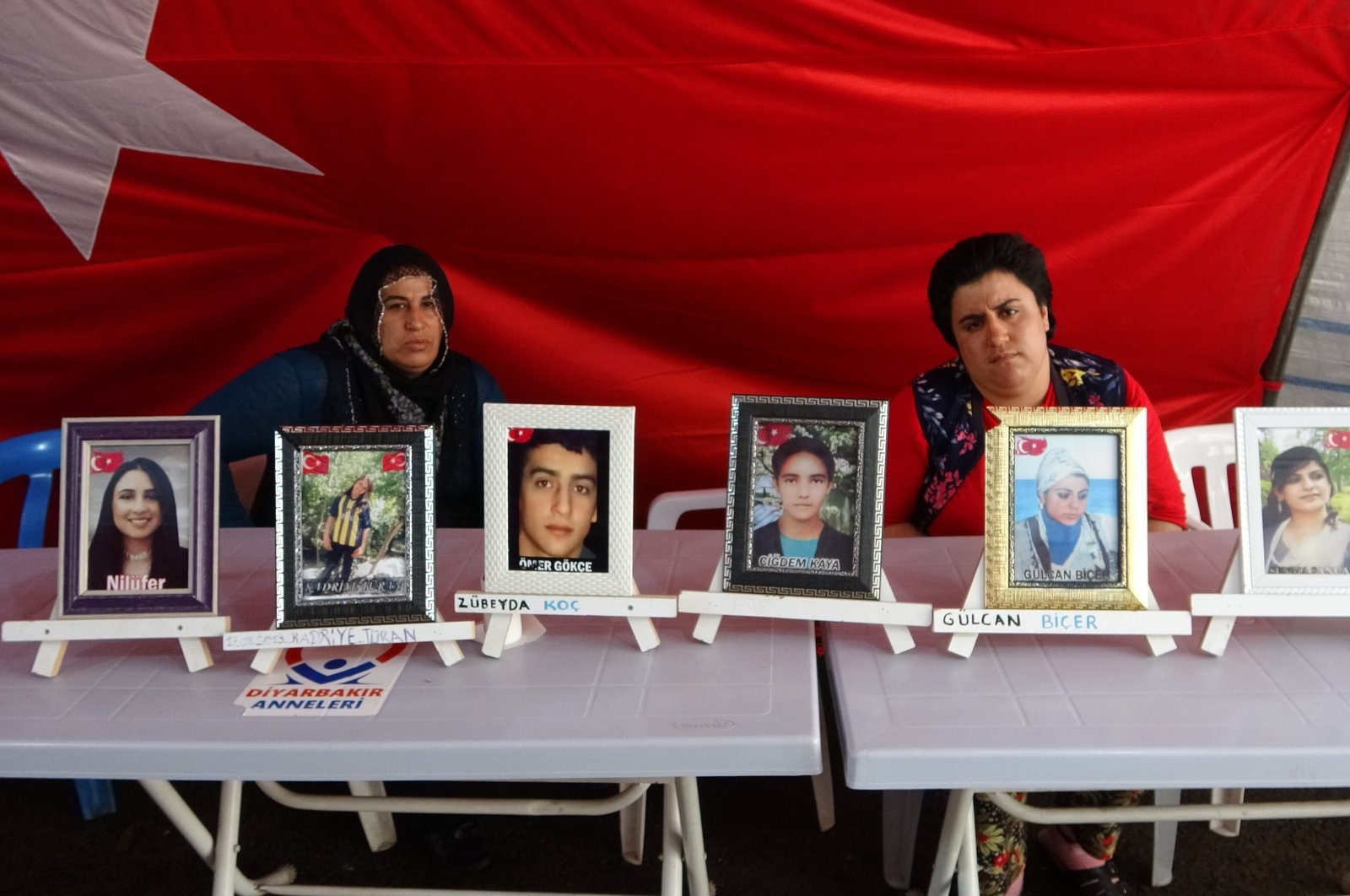 Families protesting the PKK terrorist group for abducting children, Diyarbakır, southeastern Turkey, June 13, 2022. (IHA Photo)