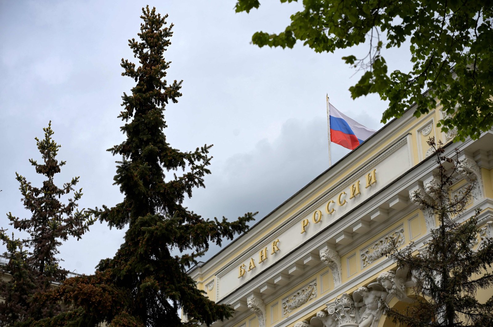 Rusia membatasi data anggaran untuk menghindari sanksi Barat