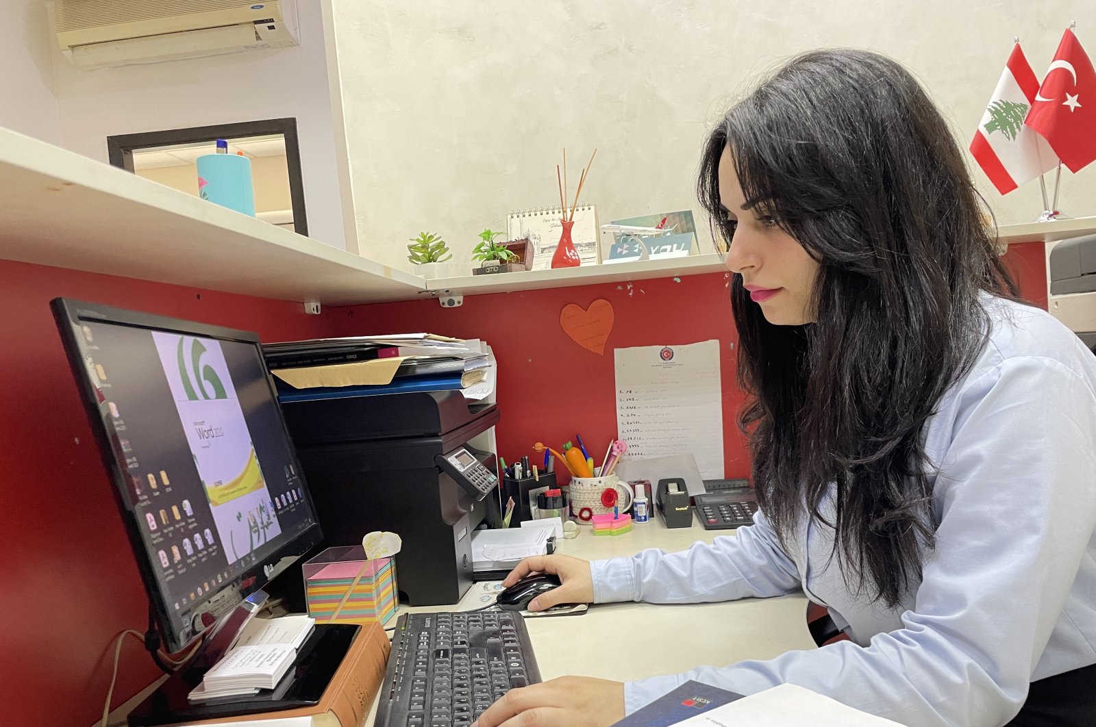 Bahasa Turki memberi peluang kerja bagi orang Lebanon yang dilanda krisis