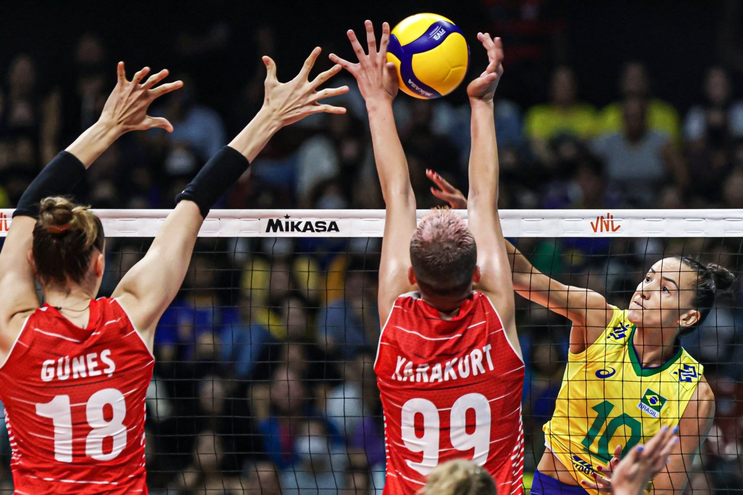 Women's volleyball team loses to host Brazil in Nations League Daily Sabah Women's volleyball team loses to host Brazil in Nations League Daily Sabah