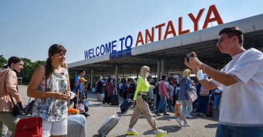 Tourists arrive at an airport in Antalya, one of the most popular tourist destinations in the Mediterranean, Turkey, June 22, 2021. (DHA Photo)