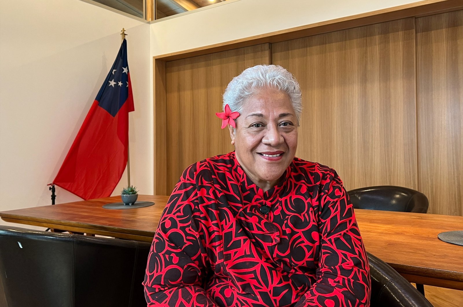 Samoan Prime Minister Fiame Naomi Mata&#039;afa poses at Samoan Consulate General in Auckland, New Zealand, June 17, 2022. (Reuters Photo)