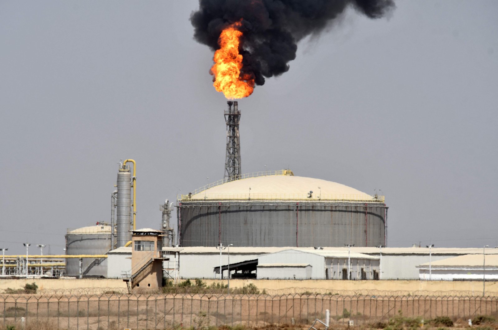 KRG Irak bekerja untuk membentuk 2 perusahaan minyak saat ketegangan Irbil-Baghdad meningkat