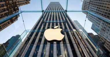 The newly renovated Apple Store on Fifth Avenue is pictured in New York City, U.S., Sept. 19, 2019. (AFP Photo)
