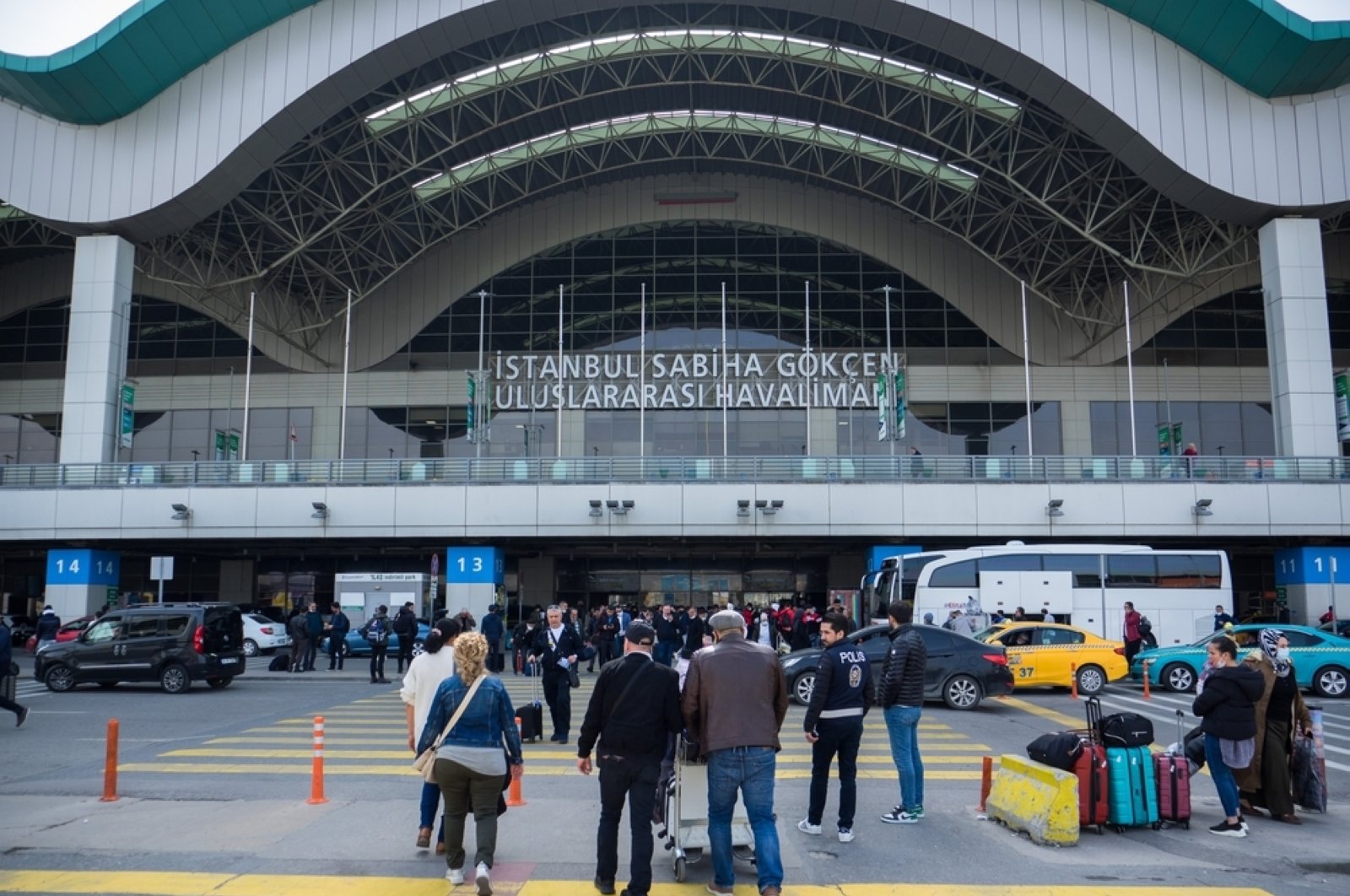 Foreign arrivals in Turkey jump 308.48% in May