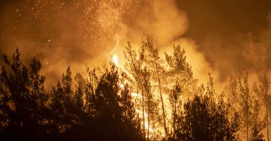 A view of the forest fire in Marmaris, Muğla, southwestern Turkey, June 22, 2022. (AA PHOTO)