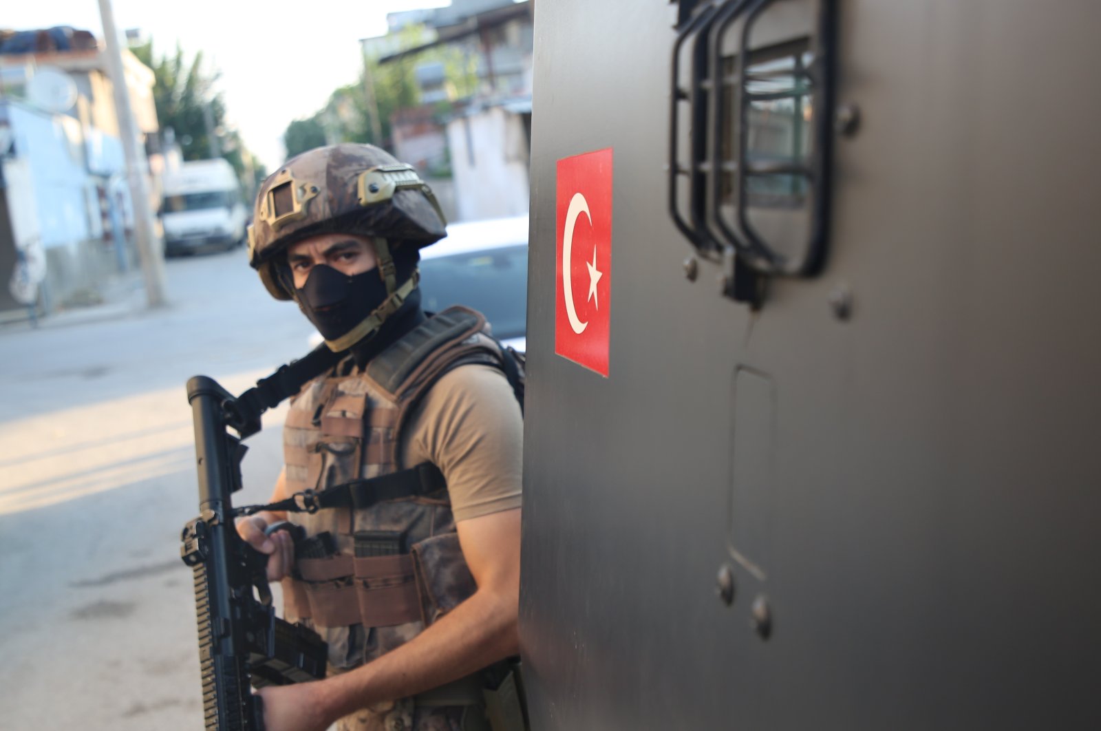 Security forces conducted a counterterrorism operation in Mersin province&#039;s Tarsus district, Turkey, June 22, 2022 (AA Photo)