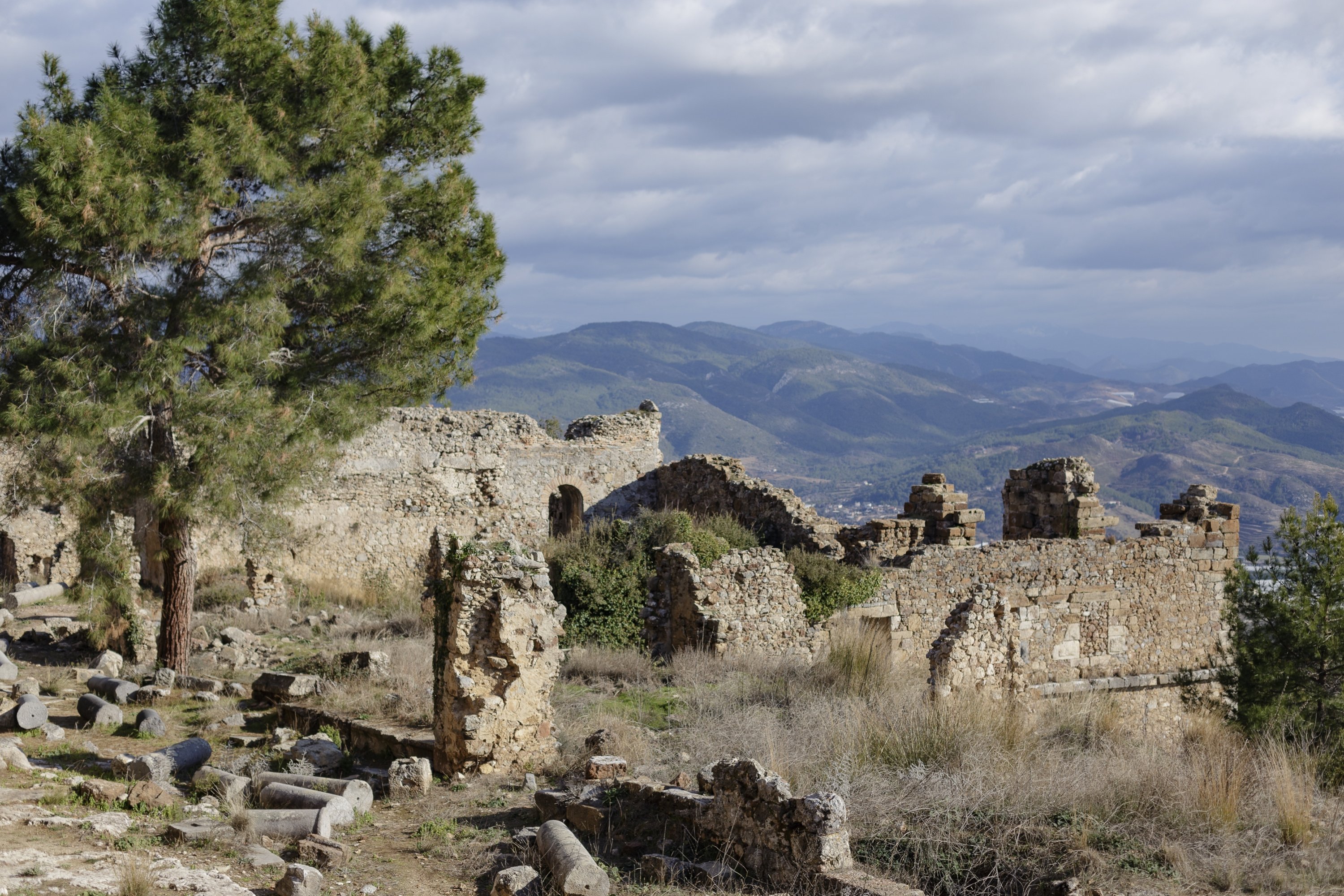 Pemandangan dari kota kuno Syedra, Antalya, Turki selatan.  (Shutterstock)